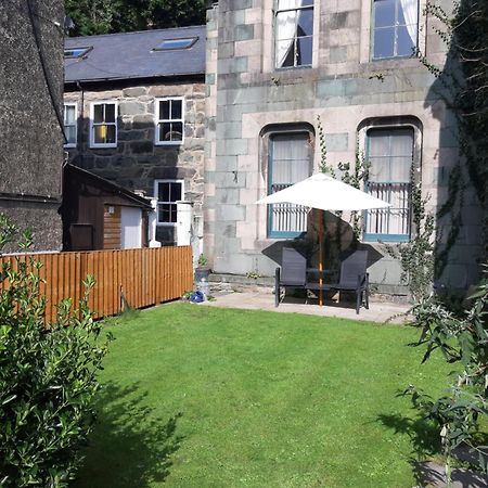 Ground Floor Barmouth Centre Apartment With Garden Bagian luar foto